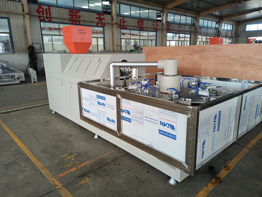 PE 8 Moulds 1 ลิตร Blow Molding Machine Connected Type Rotary