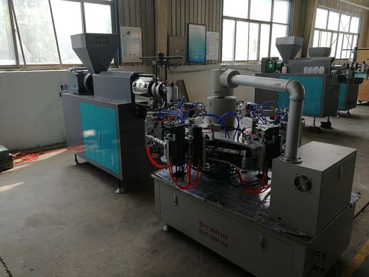 เครื่องเป่าขวดพลาสติก HDPE ของ Sanqing