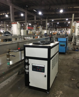 เครื่องทำน้ำเย็น 650L เครื่องเสริม R22 ระบบน้ำเย็น 250kg