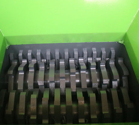 เครื่องเสริม ISO9001 เครื่องบดเศษโลหะ 3kW 300kg / H
