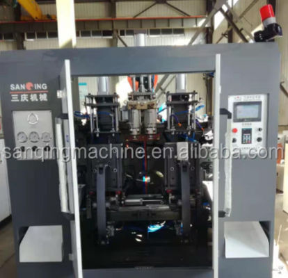 เครื่องเป่าขวดพลาสติก HDPE ขนาด 1.5 ลิตร 4kN Plastic Hydraulic PLC Control