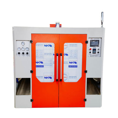 พลาสติก Extrusion PLC Jerry Can Blow Molding Machine 30kw 3.5*2.1*2.2m
