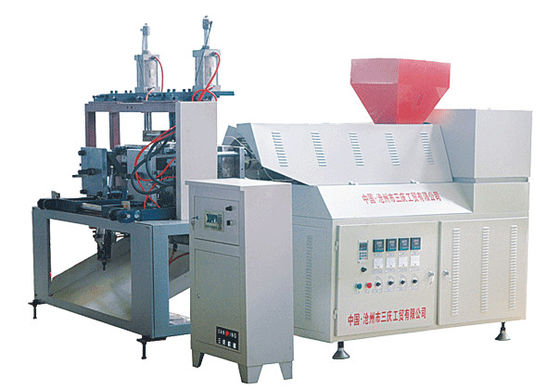 เครื่องเป่าขวดพลาสติกแบบลูกสูบขนาดกลาง LDPE Automatic