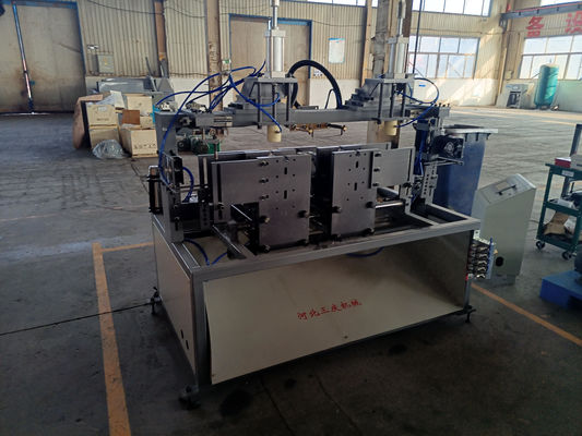 เครื่องเป่าขวดพลาสติกแบบลูกสูบขนาดกลาง LDPE Automatic